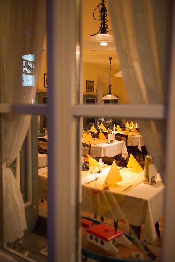 Gasthaus Zum Loewen - Restaurant Akropolis 하우사크 외부 사진