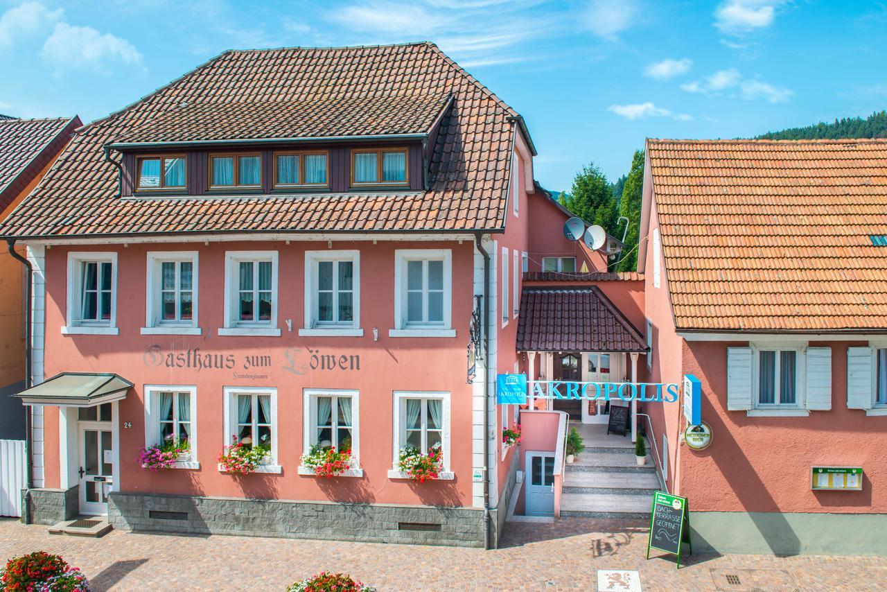 Gasthaus Zum Loewen - Restaurant Akropolis 하우사크 외부 사진